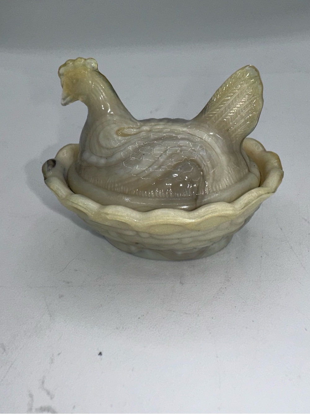 Cream Ceramic Hen on Nest Decorative Covered Dish